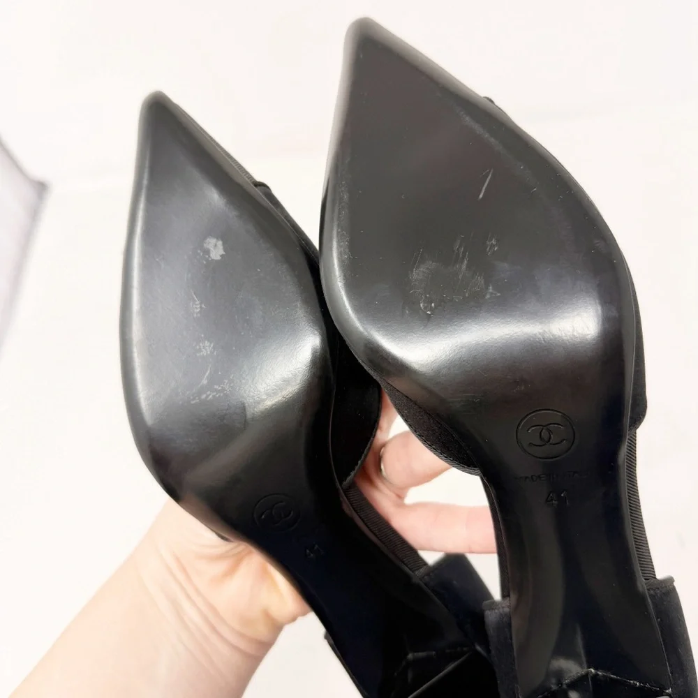 Chanel Black D’Orsay Heels Pointed Toe Kitten Heel Pumps with Silver CC Logo 41 - Picture 14 of 16